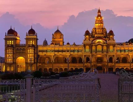 South India Heritage & Nature Discovery Tour